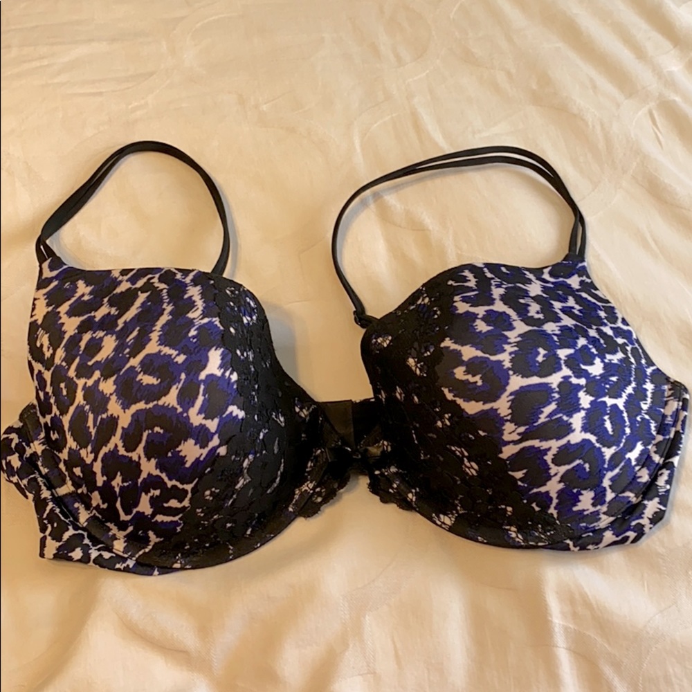 Victoria’s Secret Very Sexy push up bra